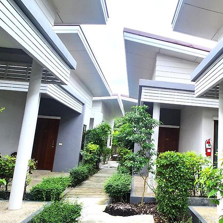 Purepamvillage شاطئ كاتا المظهر الخارجي الصورة